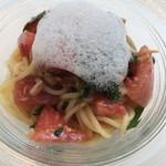 ヴェルフォンセ - パスタ 塩トマトとツナの冷製パスタ☆★★☆ミントの香り