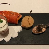 ラ メゾン ドゥ グラシアニ 神戸北野 - オマールの泡　婦木牧場のチーズと共に