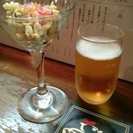 鶏こう - ビンビールと付け出し