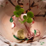 祇園 さゝ木 - 器は、季節を先取り