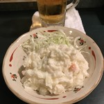 赤坂亭 - Ｈ29.8　ポテトサラダ・生ビール