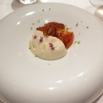 ジョンティ アッシュ - 焼き茄子のムースリーヌ　水茄子のタルタルと北海道産生ウニ添え　島根県産匹見山葵とスダチのラペ