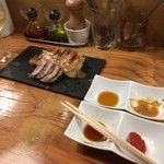 スタンドシャン食 Osaka北新地 Champagne & GYOZA BAR - 