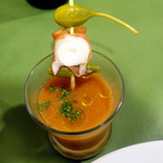 フォンダ サン ジョルディ - ガスパチョ、タコ串添え