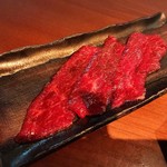 生粋 - 赤身（肩サンカク）