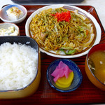 焼きそば半ライスセット600円