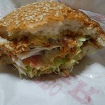 佐世保バーガー　 - 断面。