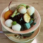 茶房 蔵や - クリーム白玉あんみつ 600円