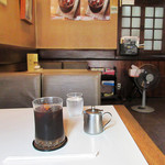 Kafe Ando Ba- Kohaku - アイスコーヒーはU.COFFEE(税込400円)