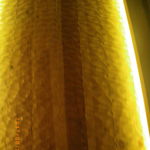 廻転とやま鮨 - 天然木の床板