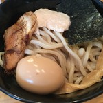 麺魂39 - 「濃厚つけ麺」（800円）の正油の麺アップ