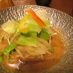 神楽坂 翔山亭 - ごま冷麺は酸味があります