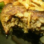 見蘭牛ダイニング　玄 - 究極の黒 断面