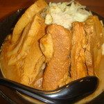 ガッツリ拉麺 鍛吉 - 料理