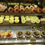 サン・フルーツ 日本橋三越本店 - 