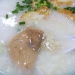 五目肉かゆのアップ