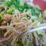 春来軒 - ばりそば 麺