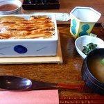 Himeakari - 穴子陶箱飯(ふたを取ったところ)