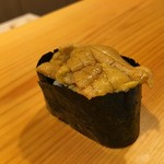 鮨 あらい - 赤雲丹