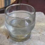 シュトラウス - 最後は水を飲み干して口の中をすっきり！すがすがしい気持ちでお店を後にしました。
