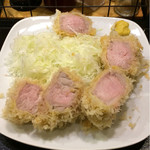 成蔵 - シャ豚ブリアン断面