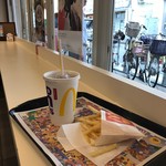 マクドナルド - 