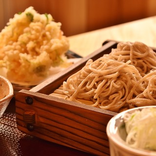 根津一朶そば_0