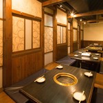 炭火焼肉・にくなべ屋 びいどろ 北野坂店