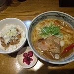Menya Rokusan Roku - にぼ塩ラーメン＆豚ほぐし飯