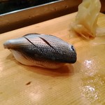 末廣鮨 - 小肌を追加