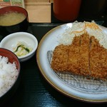 とんかつ伊勢  新宿野村ビル店 - 