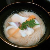 高麗橋 吉兆 なんばダイニングメゾン店 - にゅうめんでほっこり