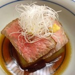 銀座 小十 - 静岡県産和牛と冬瓜の炊き合わせ