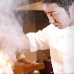 焼き鳥とワイン 萬鳥 - 