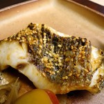 銀座 小十 - イサキの炭火焼き