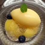 銀座 小十 - 桃のシャーベット，コンポート，ジュレ