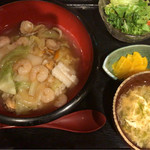 茅ヶ崎 海ぶね - 海鮮中華丼定食 ¥880