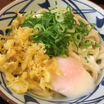 丸亀製麺 - 釜玉うどん並@350円