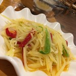 老北京 火鍋料理 蝎子王 - ジャガイモの酸っぱい辛味炒め
