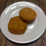 Ichikawa Seiniku Ten - みしまコロッケ50円