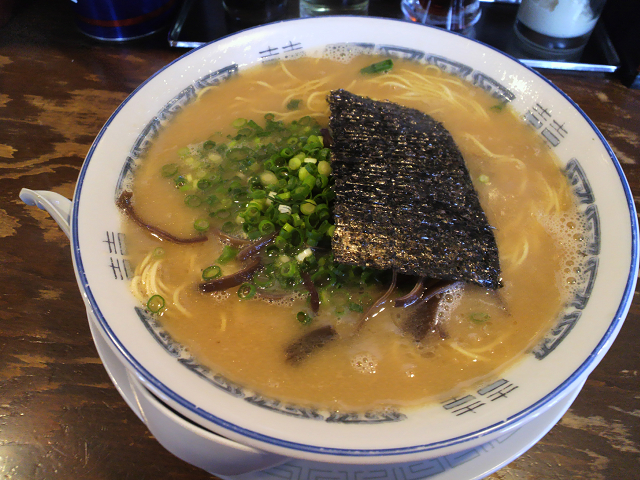 博多ラーメン ぞんたく 割山店（Zondaq） - 羽後牛島（ラーメン）の写真