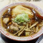 食堂七彩 - 食堂 七彩（稲庭中華そば・醤油 820円）