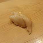 鮨 しゅん輔 - 石垣貝