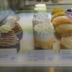 アカシエ - ケーキショーケース