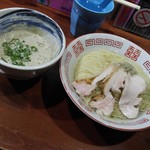 麺や而今 - 煮干しのumami～ニボシソワーズ～(冷し)