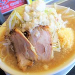 ばんぶる - ラーメン＋全増し