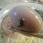 ラーメン櫻島 - 煮卵のアップ　【　２０１１年３月　】　