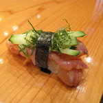 天寿し - 赤貝のヒモときゅうり