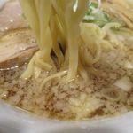 らーめん心繋 - 背脂煮干らーめんの麺