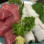 天一 - マグロと人生で最高クラスのアオリイカ